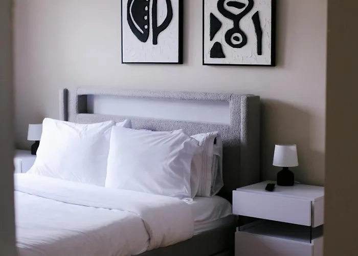 2br Fitness Pad • Private Gym • Sleeps 7 * Chicago